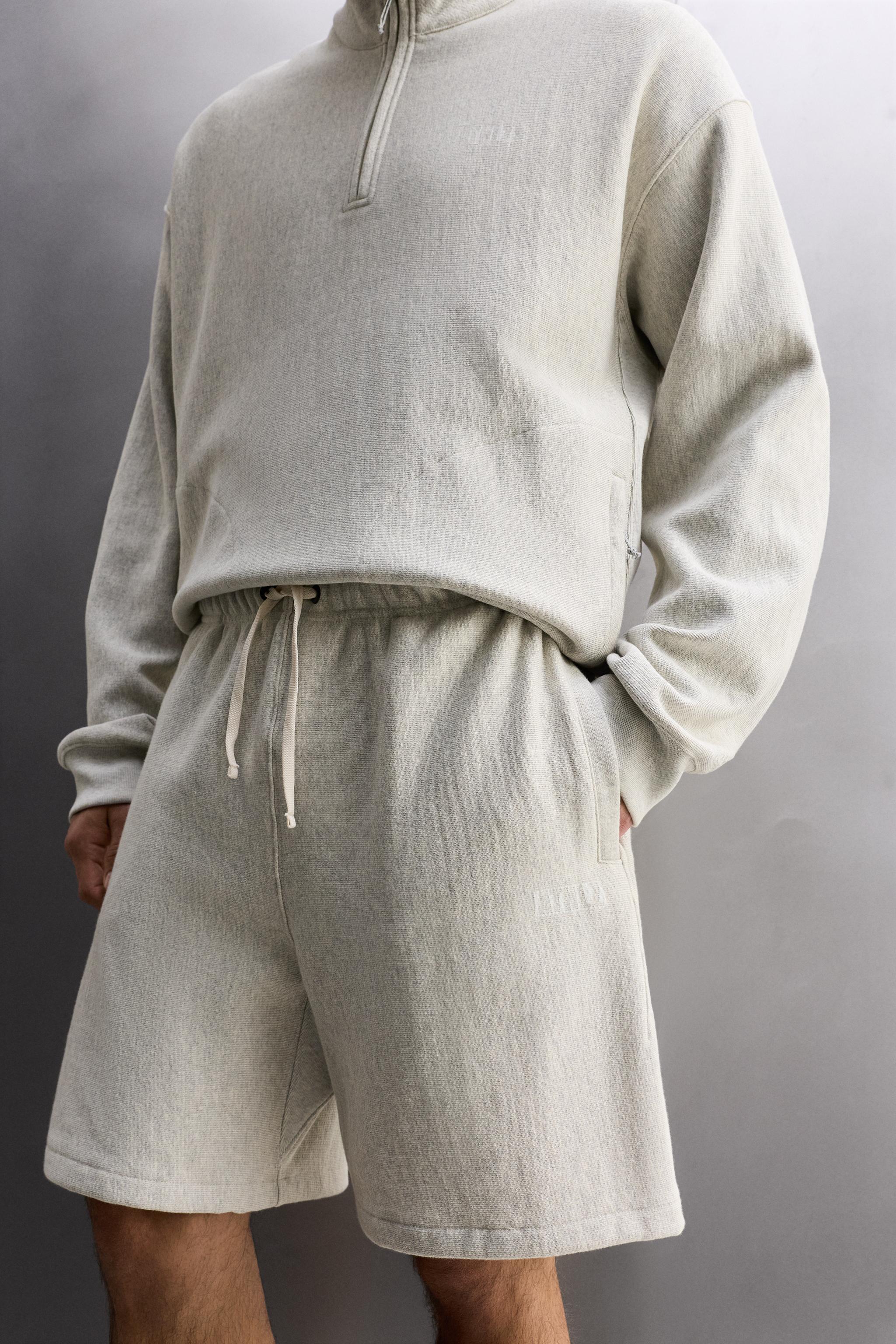 COTTON JOGGER BERMUDA SHORTS