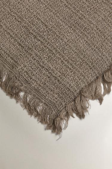 COUVERTURE LAINE - Marron / Taupe de Zara - Image 1