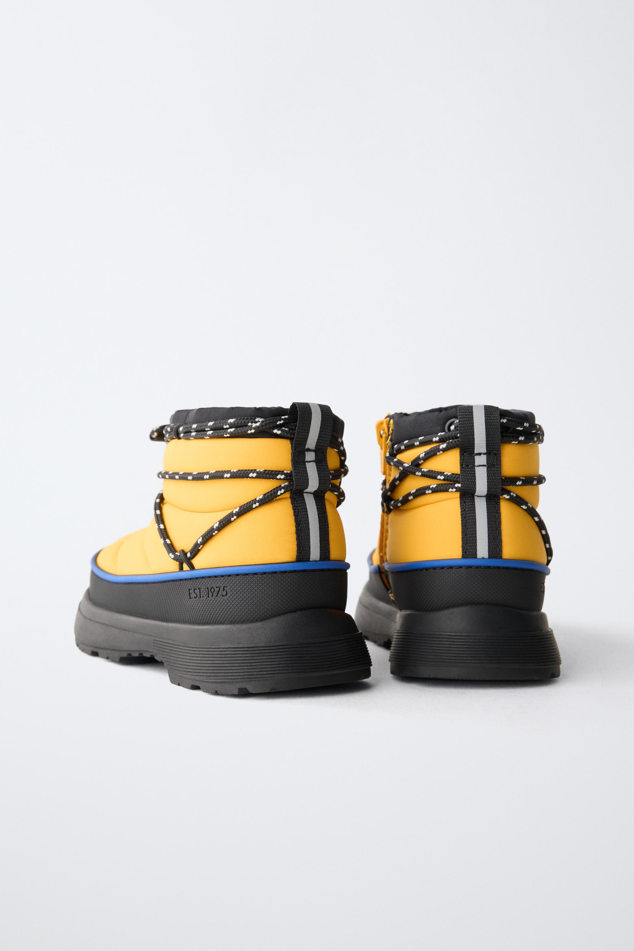 WATER REPELLENT PADDED ANKLE BOOTS