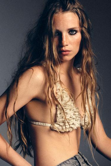 LIMITED EDITION EMBOSSED FLORAL BEADED BRA - Bone by Zara