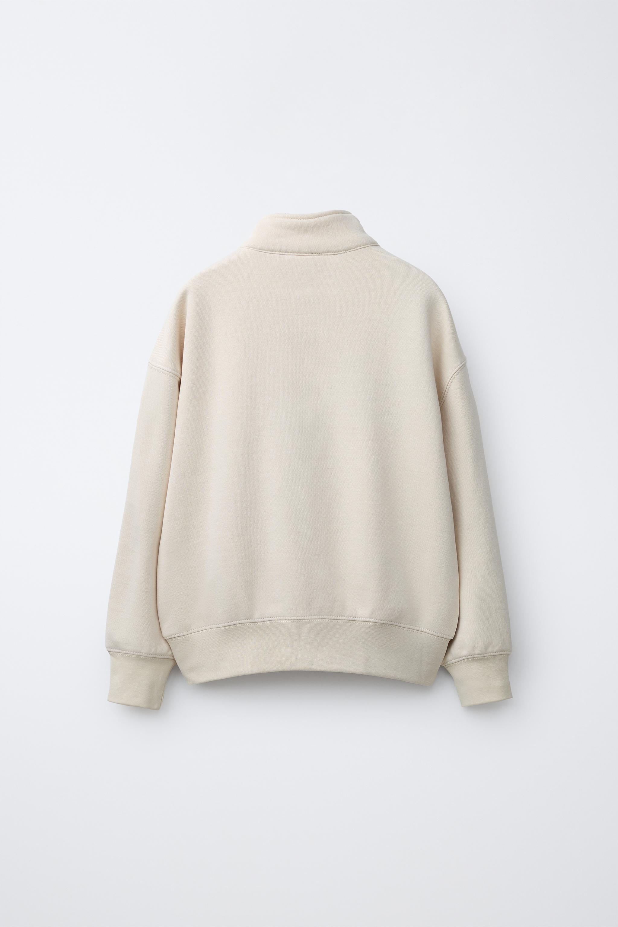 BASIC LABEL SWEATSHIRT