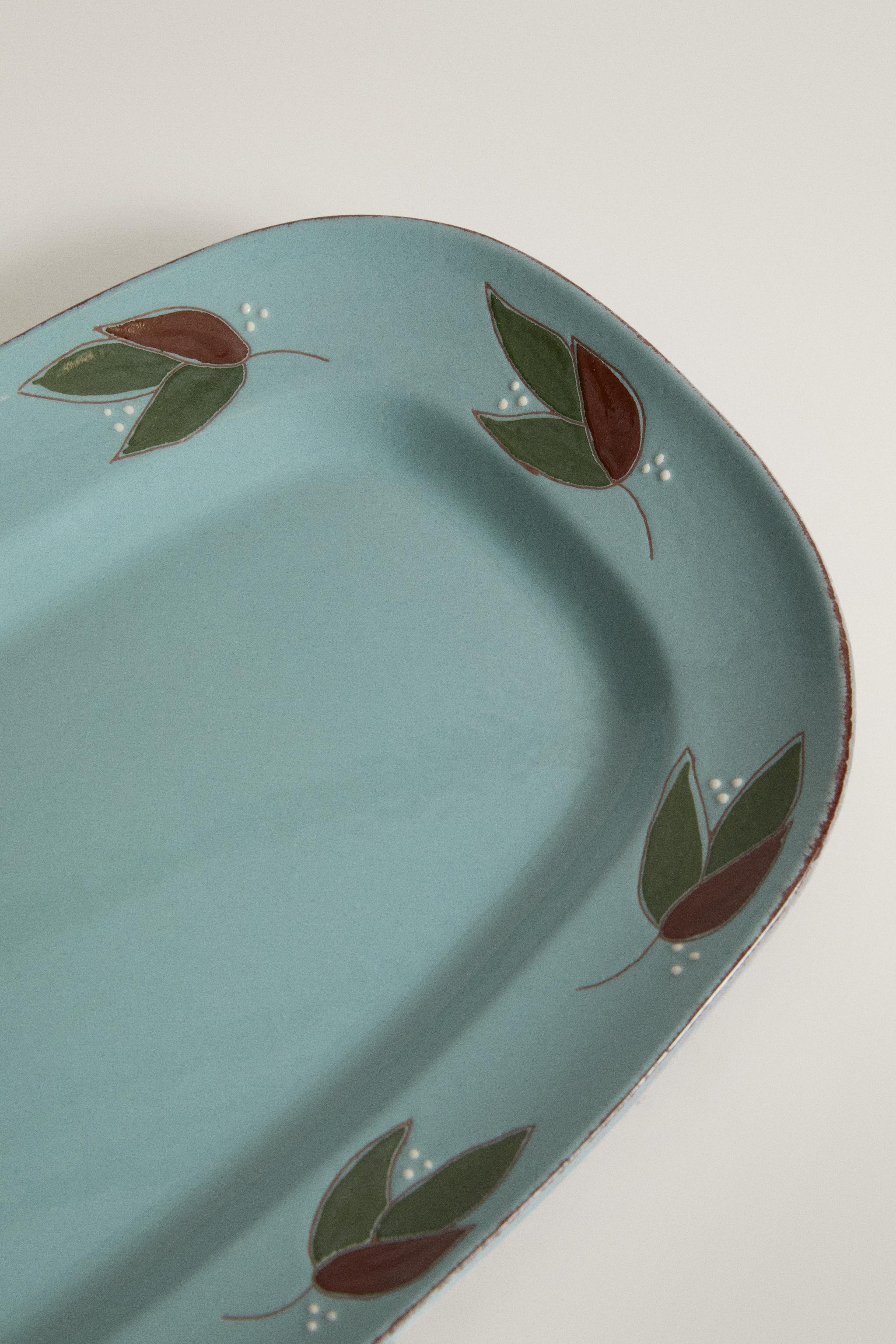 RECTANGULAR LEAF EARTHENWARE SERVING DISH