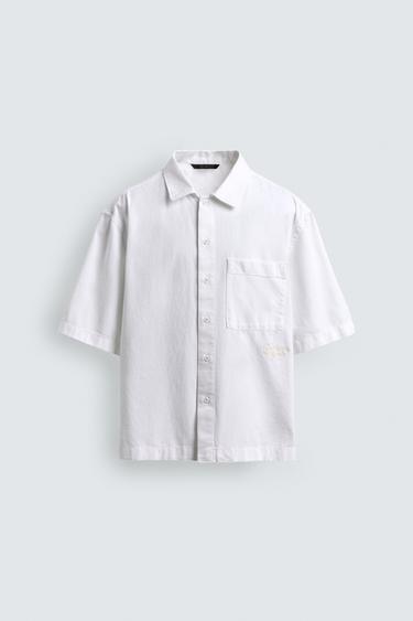جاكيت قميصي هيكلي مطرز - أبيض الخاص بـ Zara