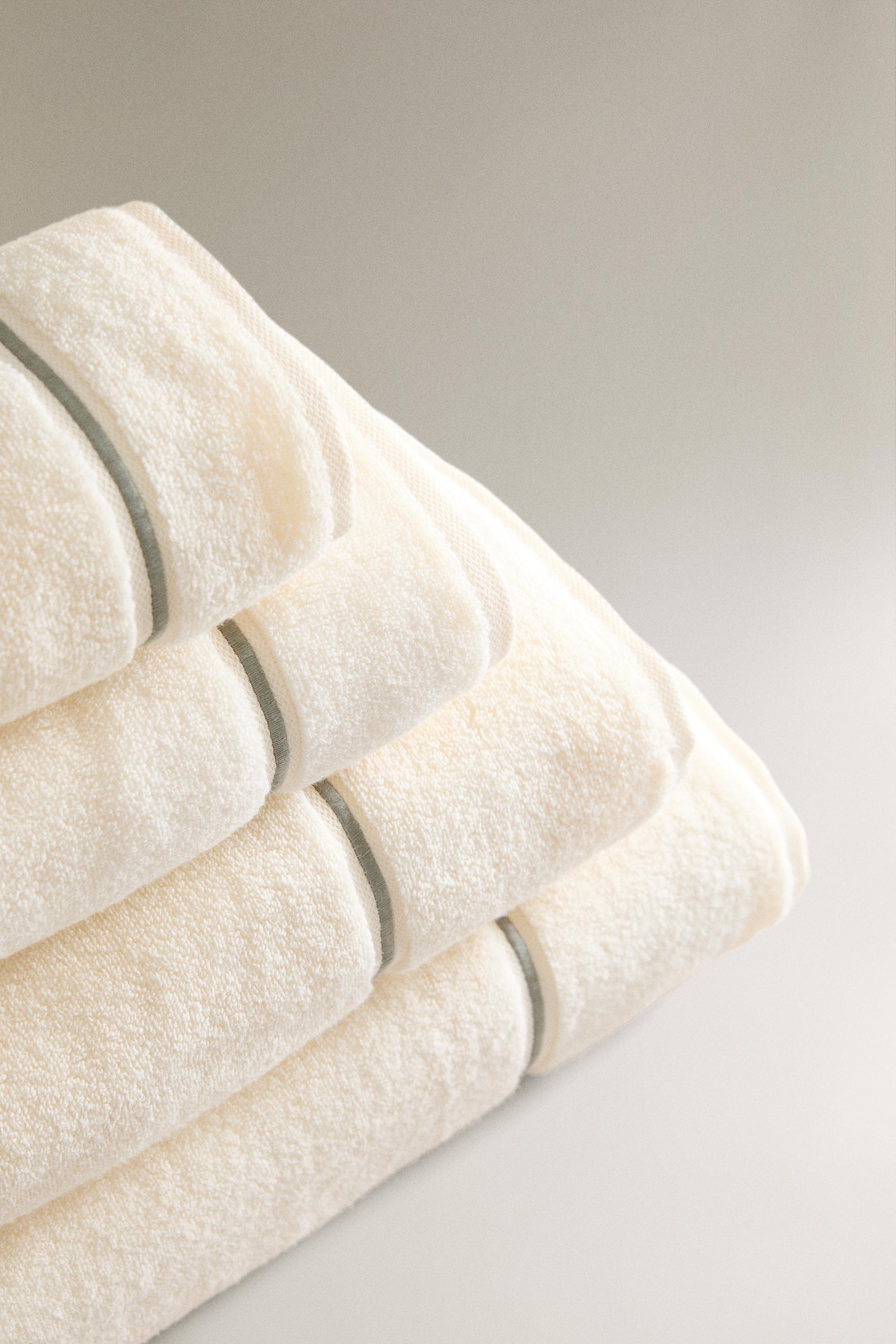 SERVIETTE DE BAIN FESTON BROD