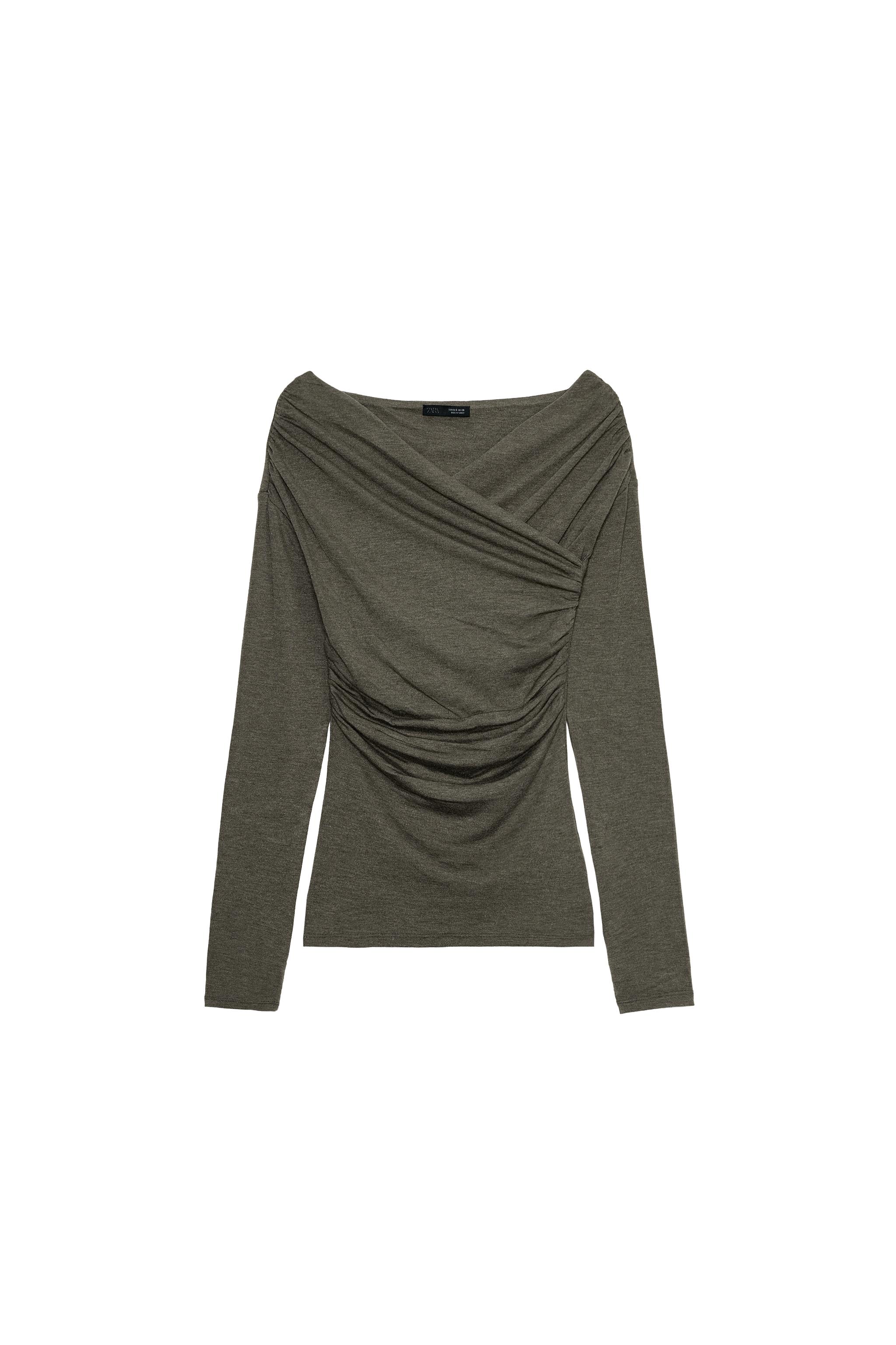 DRAPELİ KRUVAZE YAKA TOP