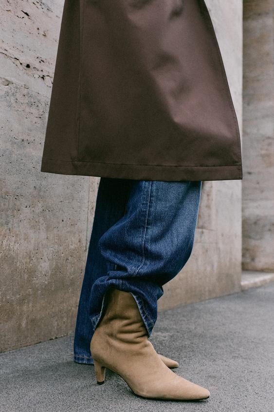 BOTTINES TALONS DAIM - Gris taupe de Zara - Image 1