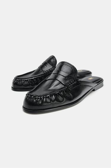 MOCASSINS OUVERTS À L'ARRIÈRE FRONCÉS - Noir de Zara - Image 2