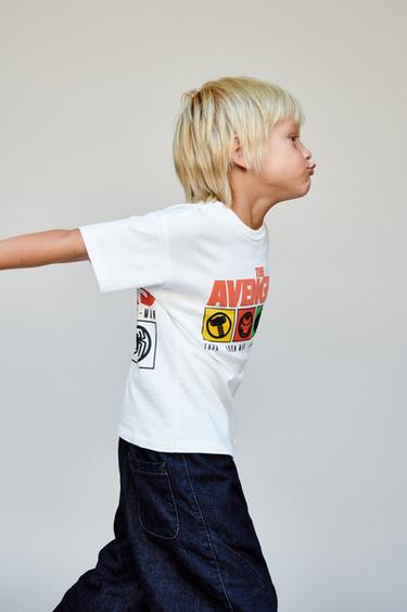 T-SHIRT RELIEF THE AVENGERS © MARVEL - Blanc de Zara