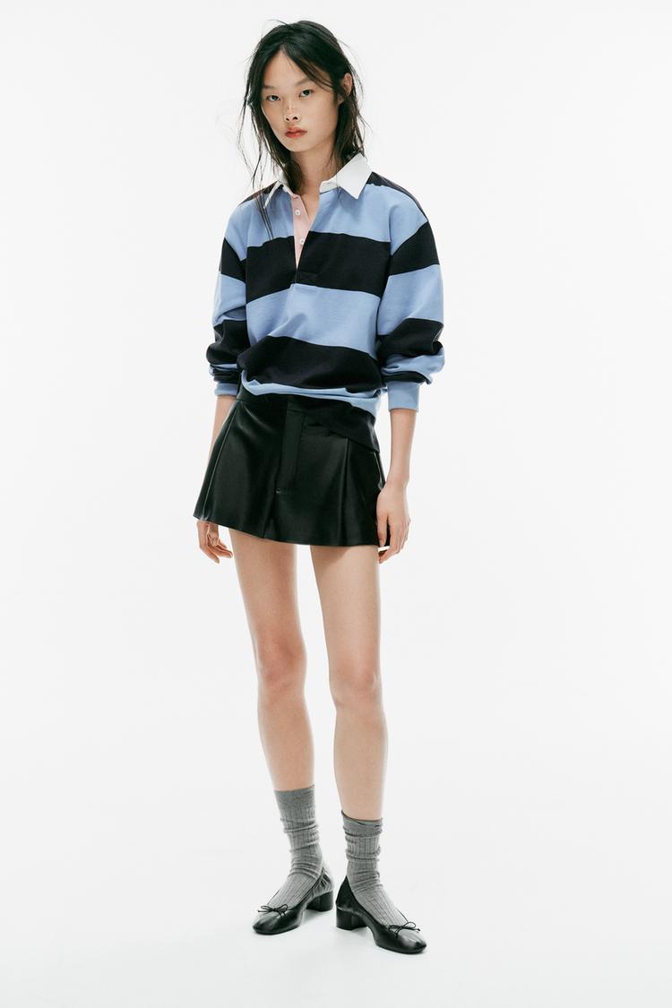 PLEATED LEATHER-EFFECT SHORTS