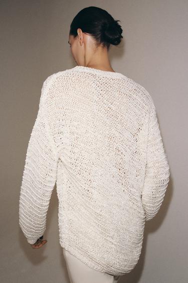 OVERSIZE ASYMMETRIC HEM KNIT JUMPER - ecru-white by Zara