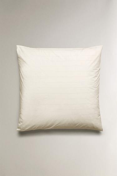 TAIE D’OREILLER RAYURES - Blanc cassé de Zara - Image 1