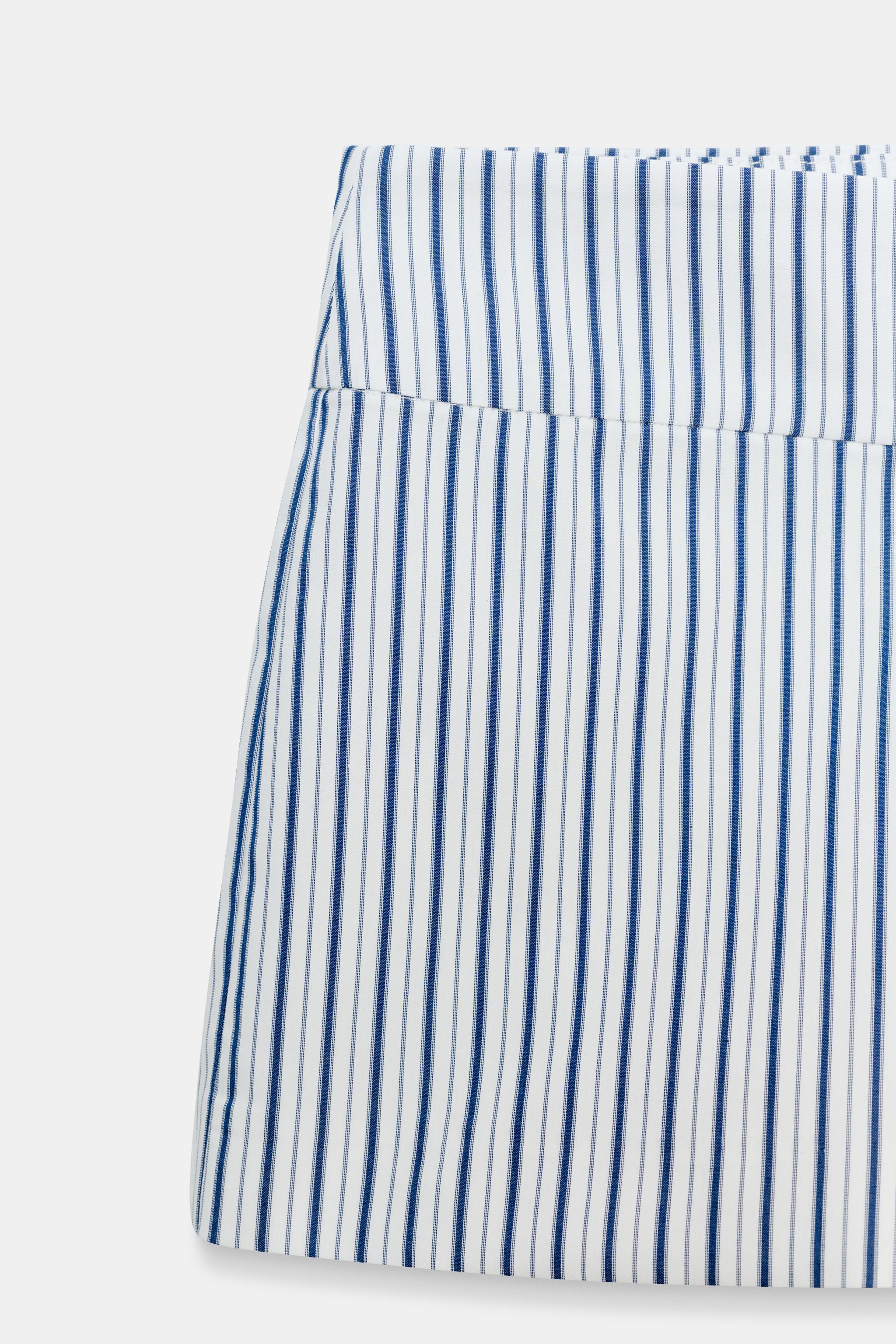 STRIPED SHORTS