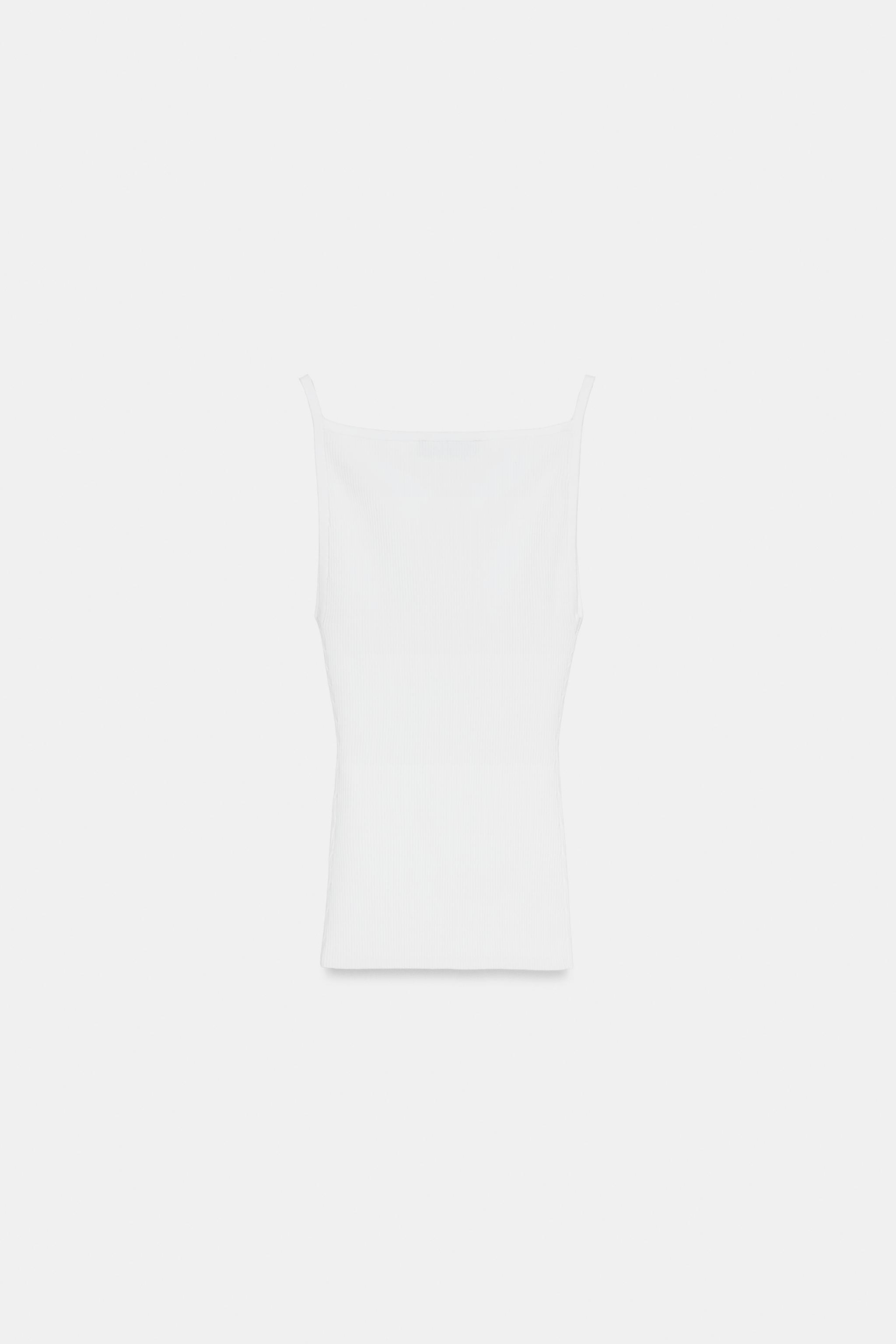 TOP HALTER EN MAILLE CÔTELÉE