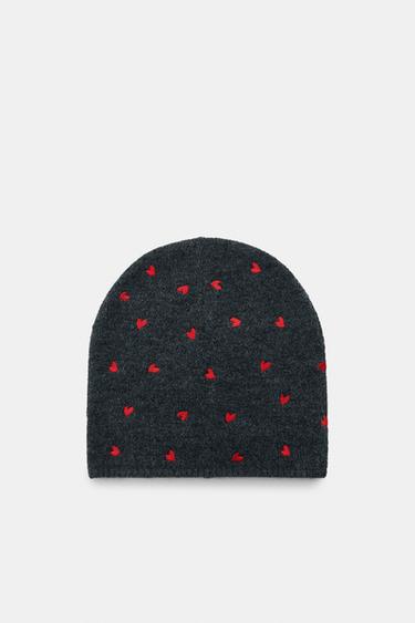 Zara KNIT BEANIE WITH EMBROIDERED HEARTS - Gray