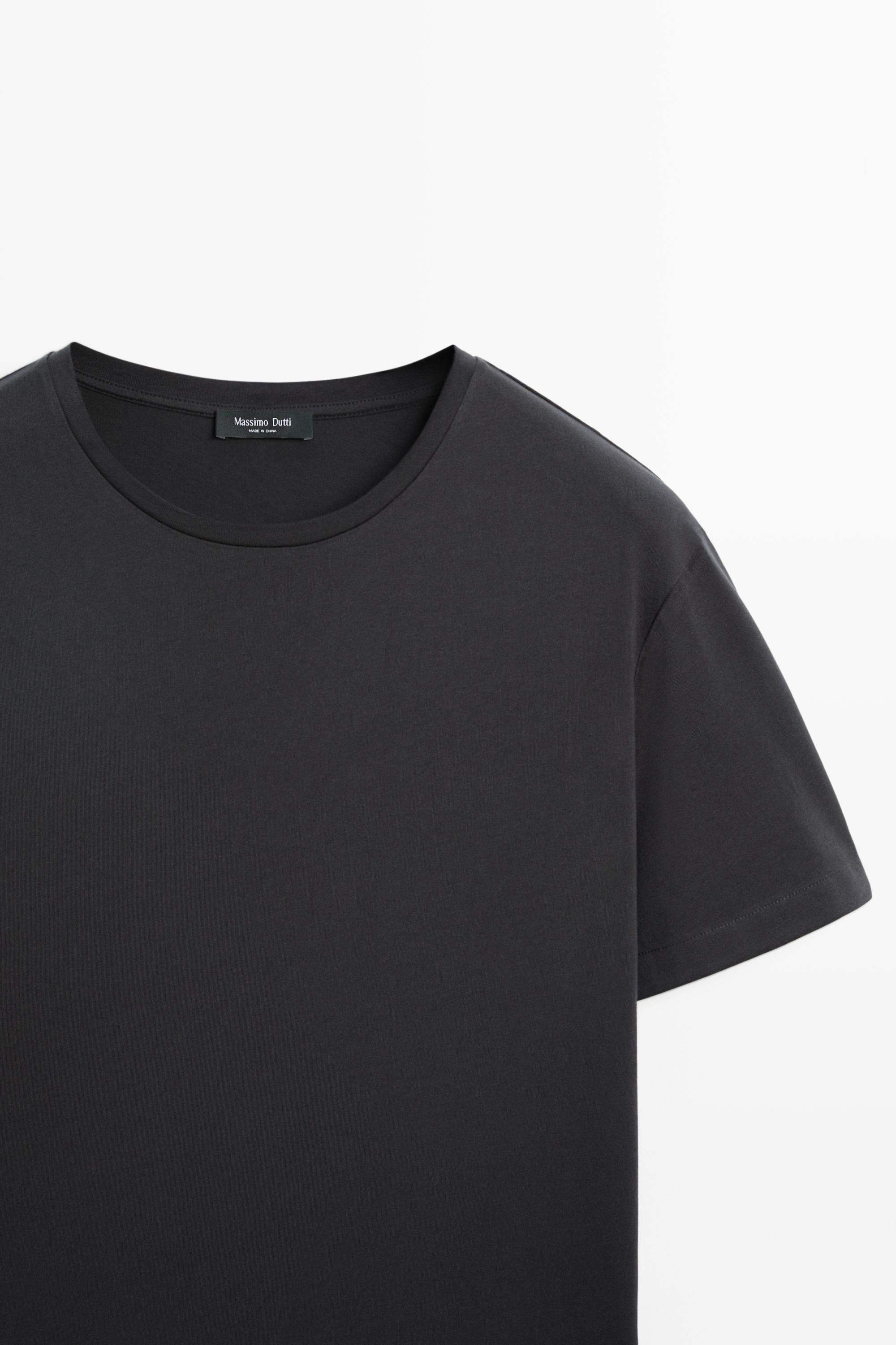 100% cotton T-shirt with shoulder detail