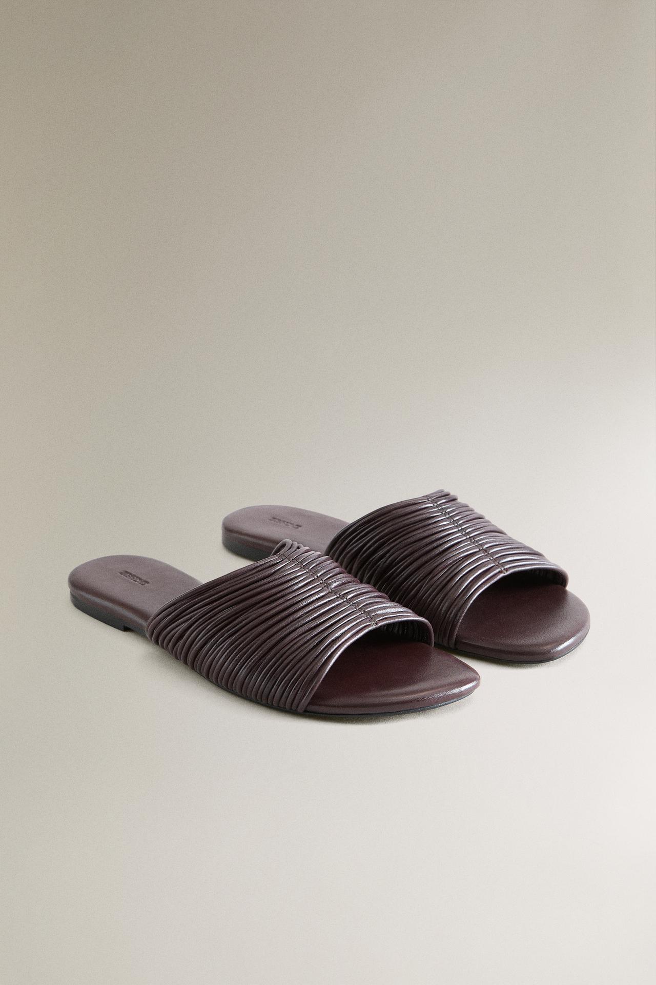 LEATHER STRAPPY SANDALS — Burgundy Red