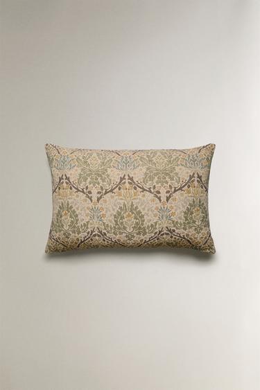 MORRIS & CO. FLORAL CUSHION COVER - Green by Zara
