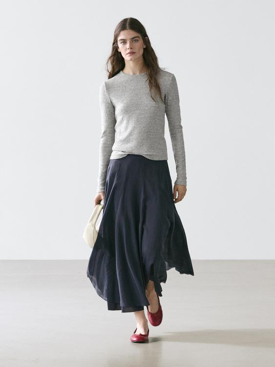 Midi skirt with pintucks