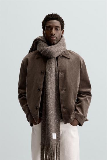 BUFANDA TEXTURA CEPILLADO - Marrón oscuro de Zara - Imagen 0