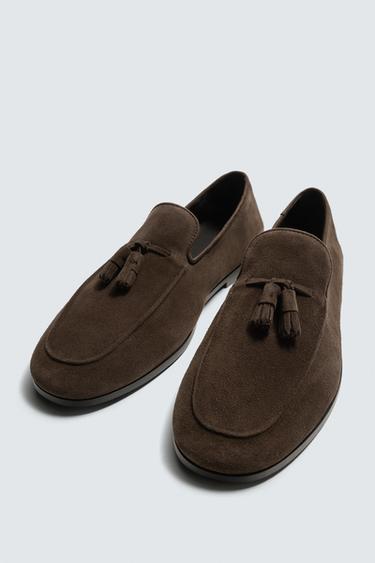 MOCASSINS EN CUIR À POMPONS - Marron de Zara - Image 1