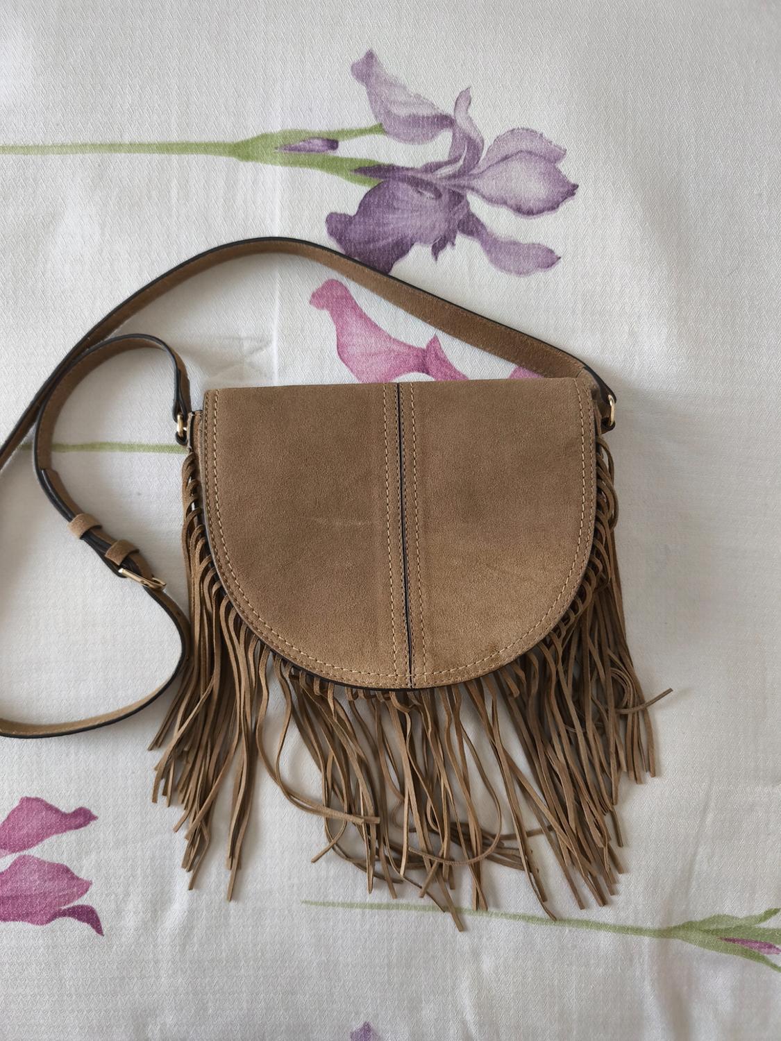 SPLIT SUEDE CROSSBODY BAG WITH FRINGING