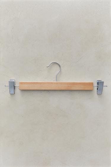 WOODEN SKIRT HANGER (SET OF 3) - Light beige by Zara
