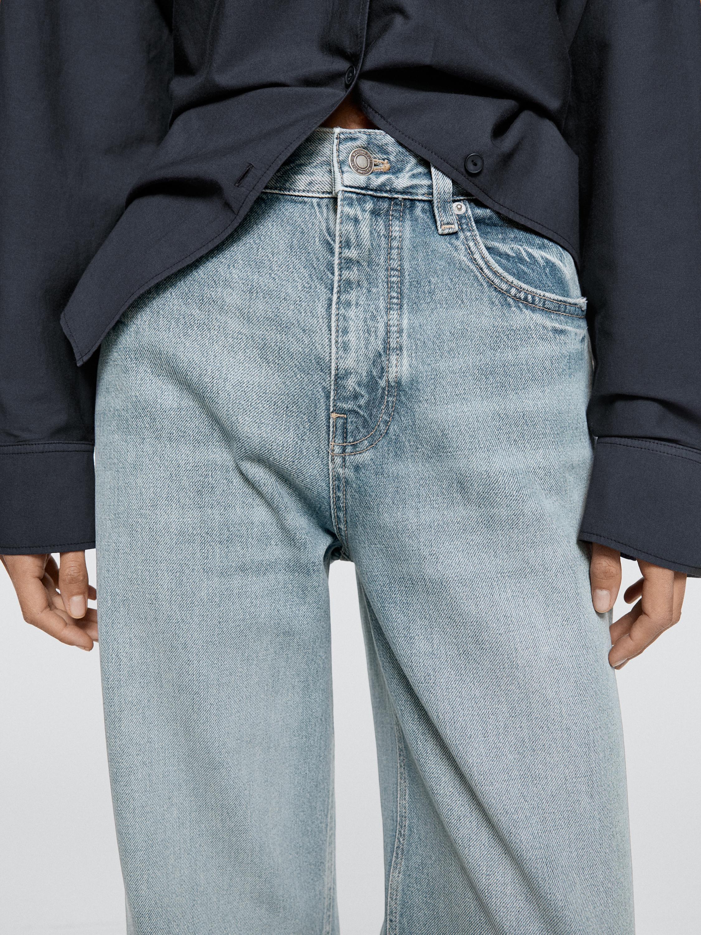 Wide-leg jeans