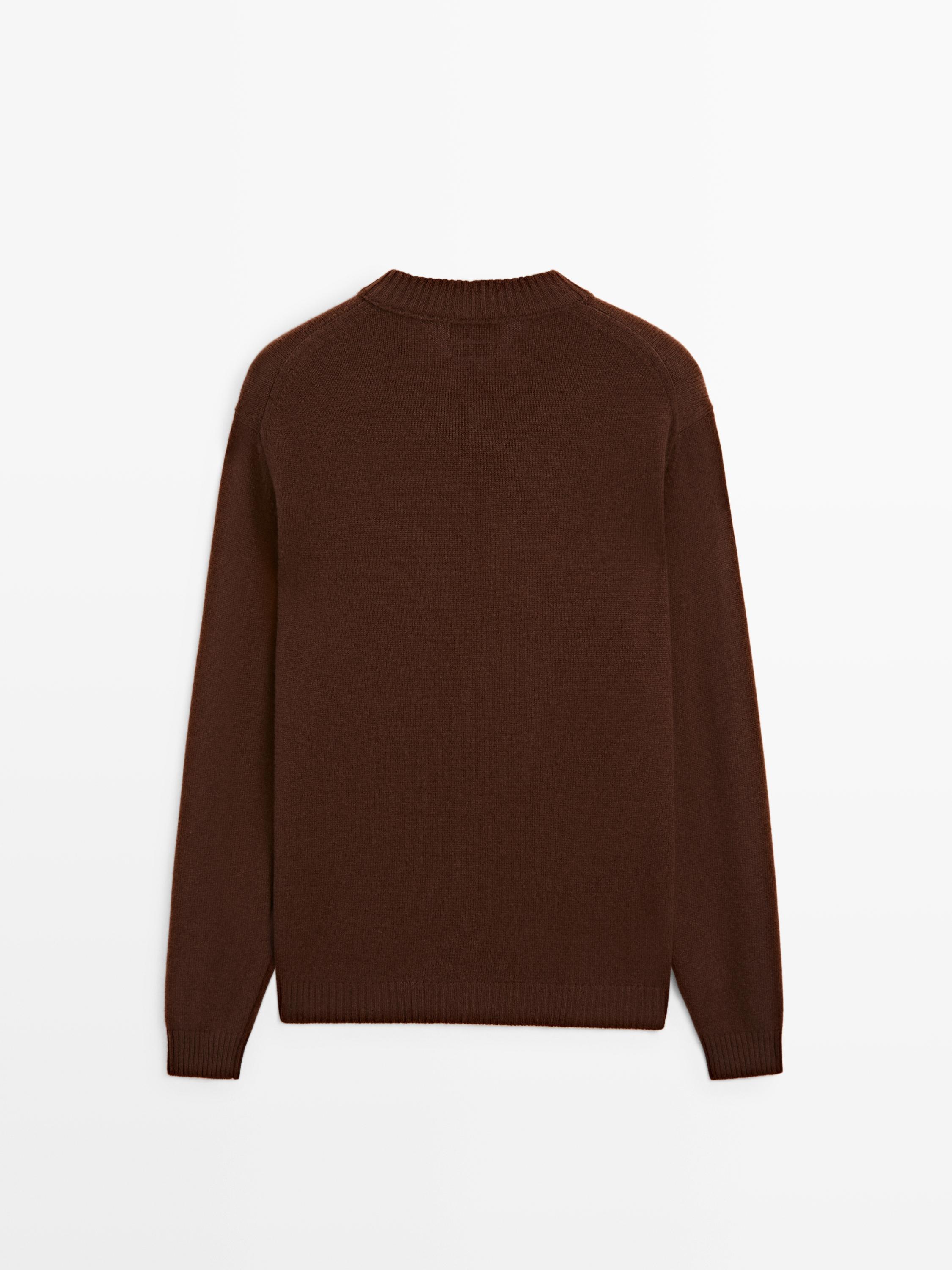 100% wool knit crew neck cardigan