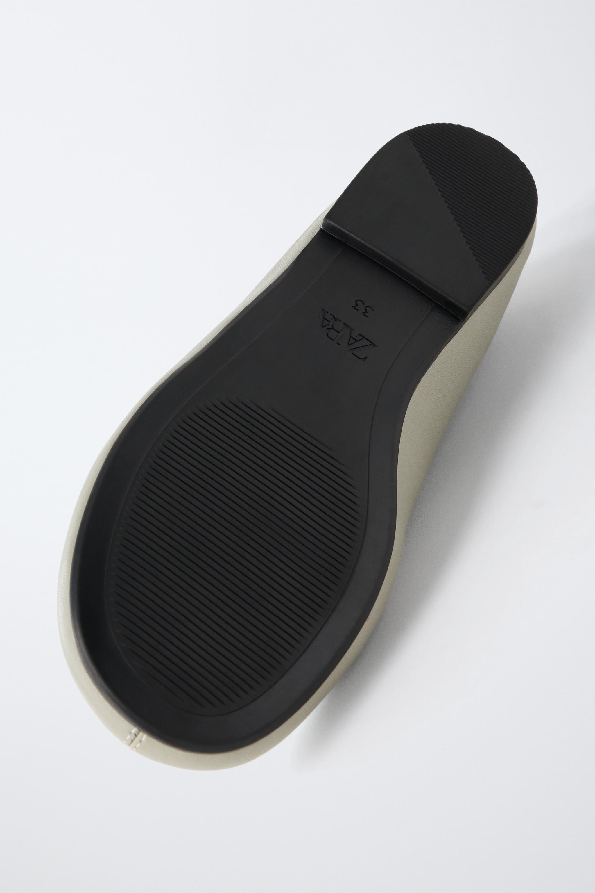 LEATHER BALLET FLATS WITH BOW