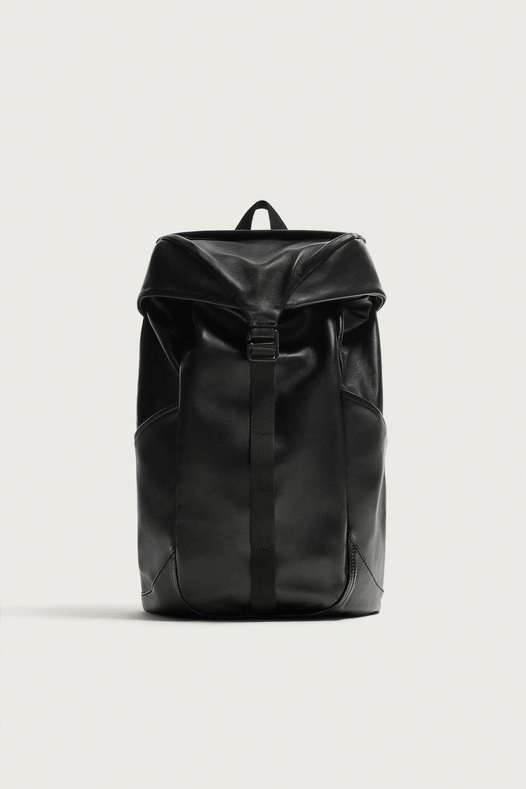 Mochila de cuero AARON LEVINE X ZARA 3