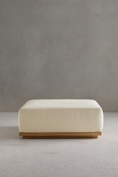 SOFA 02 | POUF - Ecru by Zara