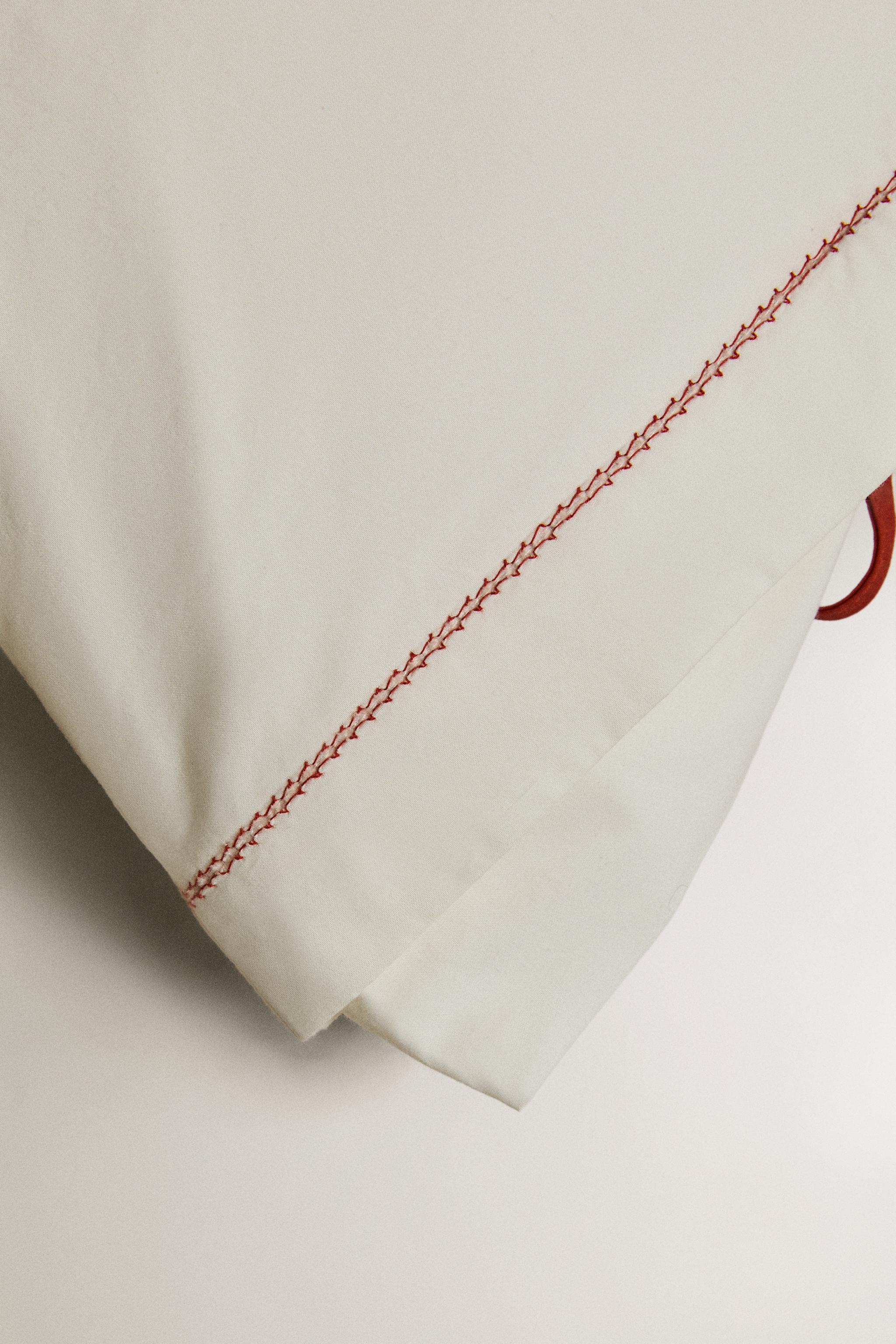 KIDS' "BORN IN 2026" CUSHION COVER — Oyster-white