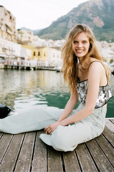 SEQUINNED CROP TOP - Black by Zara