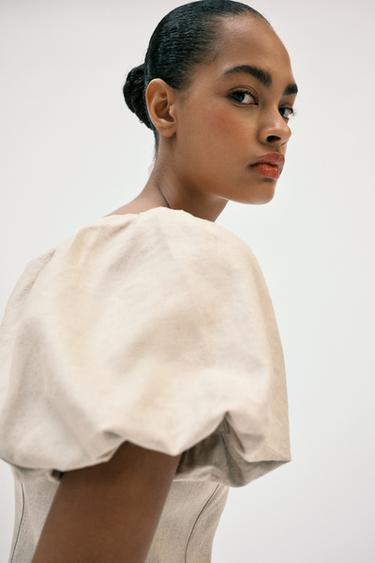 {ชื่อ} - {สี} จาก Zara