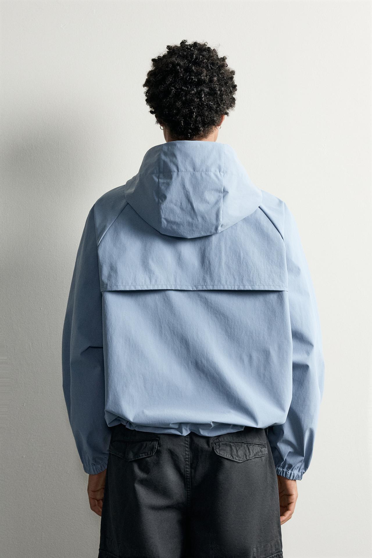 WATER-REPELLENT RELAXED FIT JACKET — Light blue