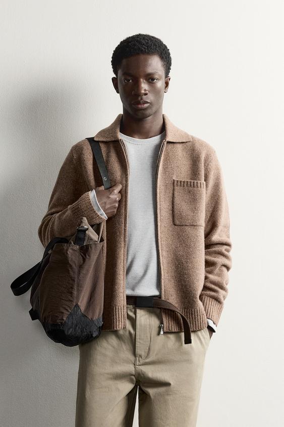 GILET EN MAILLE ZIPPÉ - Marron clair de Zara - Image 1