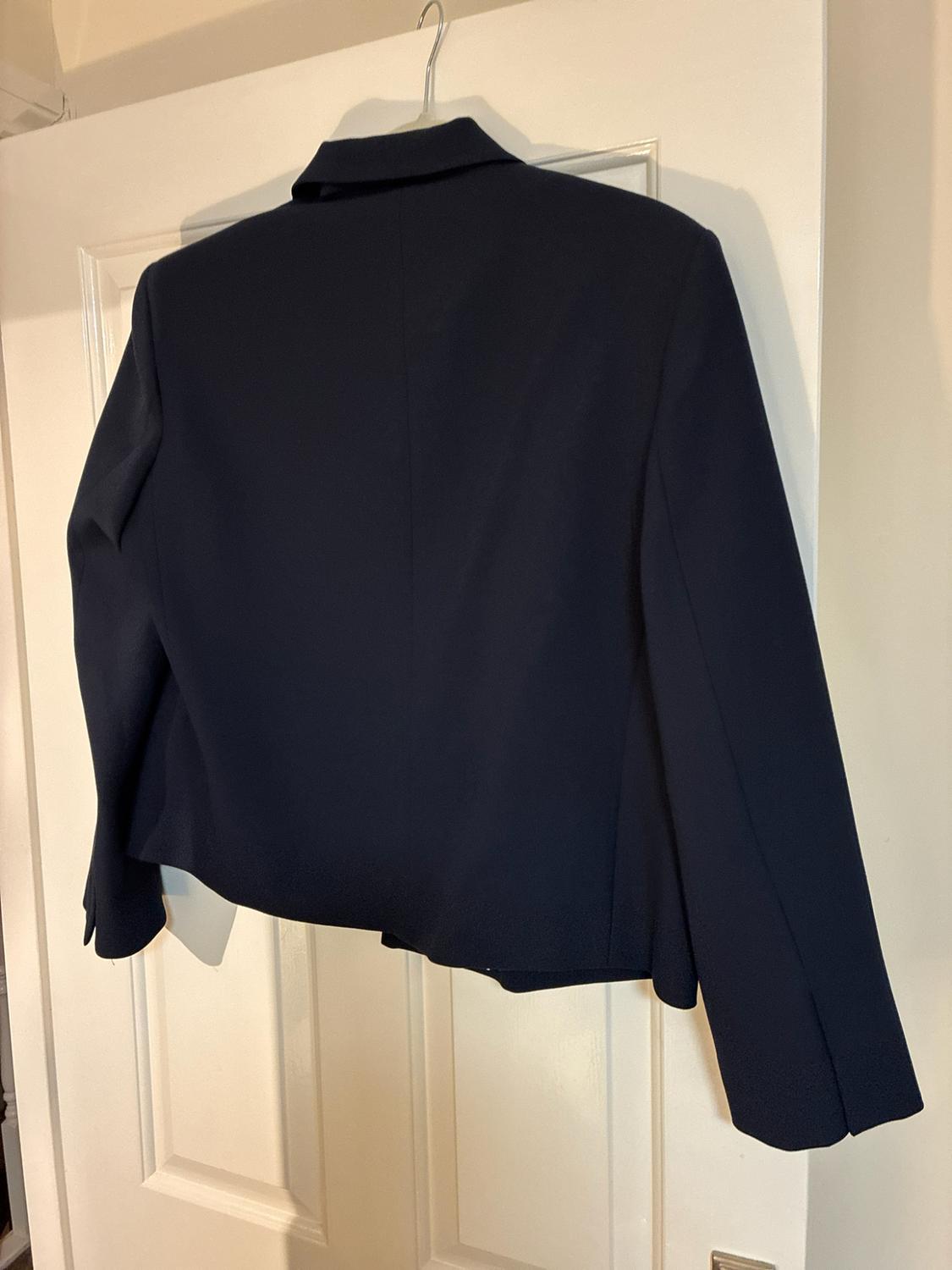 ZW COLLECTION LIMITED EDITION CROPPED BLAZER - Image 3