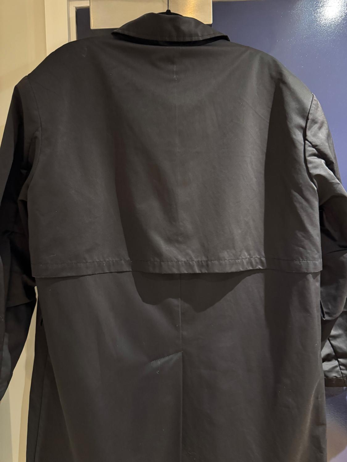 TRENCH COAT WITH DETACHABLE GILET - Image 4