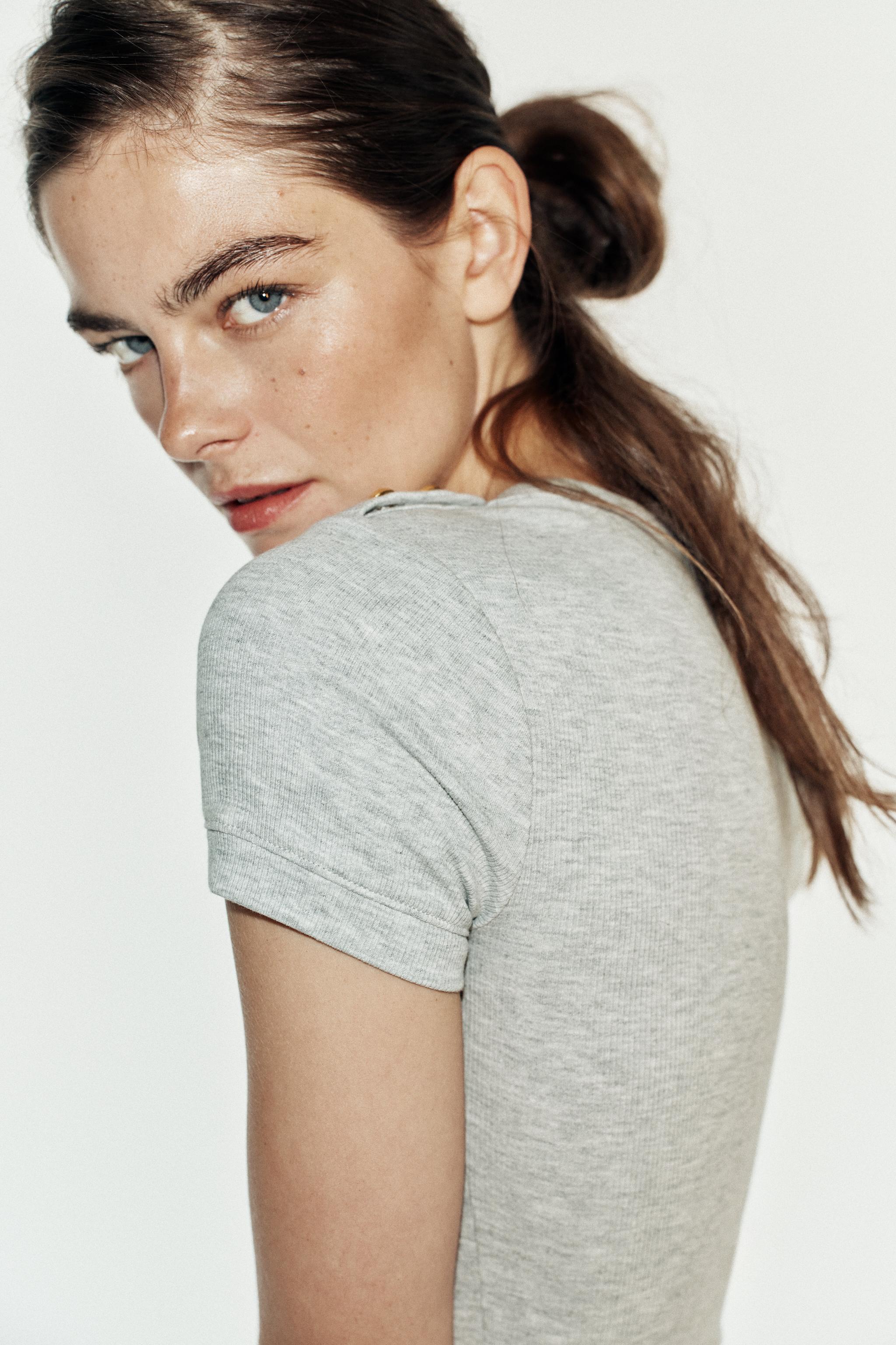 RIBBED BUTTON T-SHIRT — Gray marl