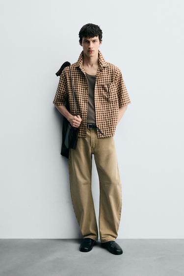 CAMISA CUADROS TEXTURA - Crudo / Marrón de Zara