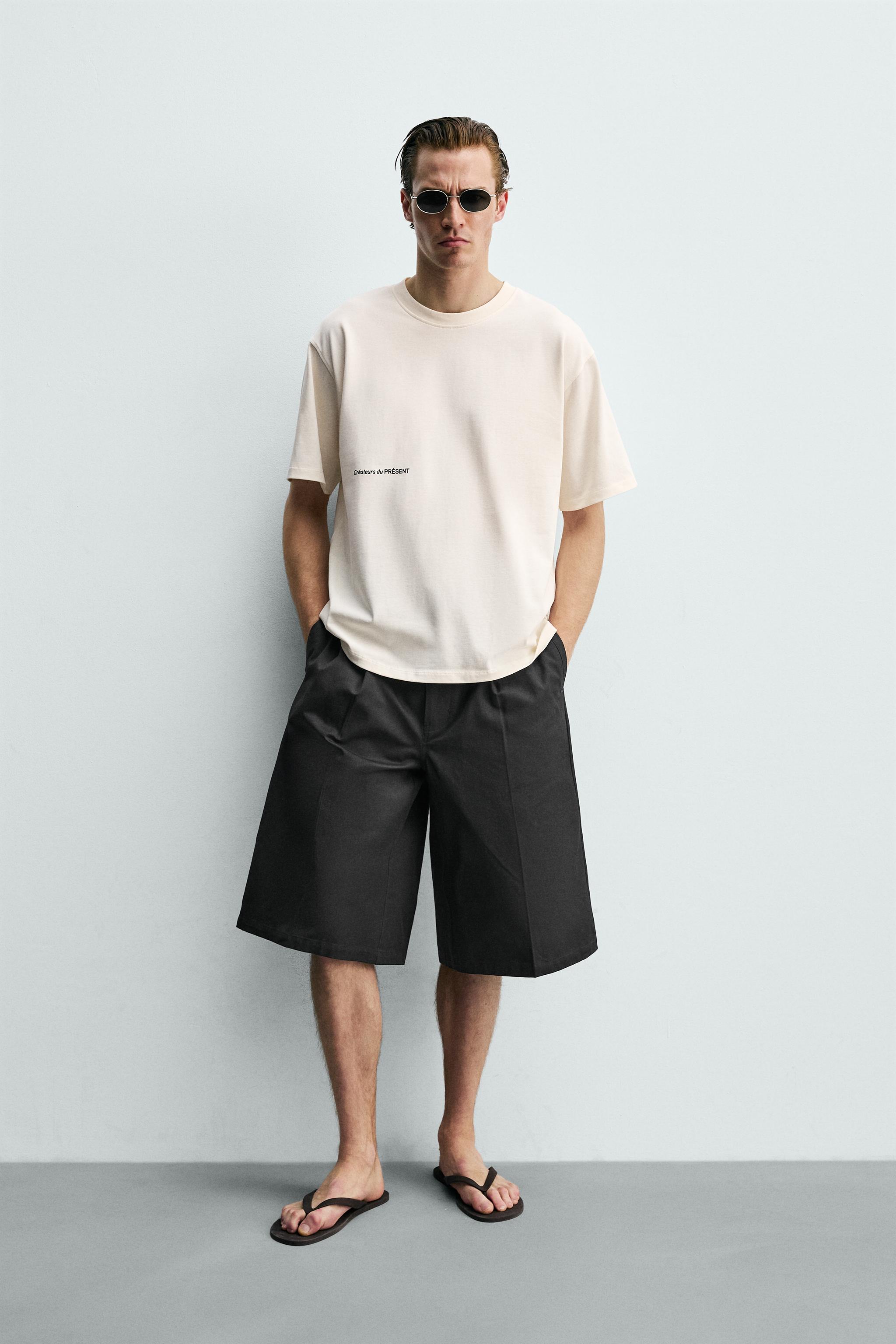 CONTRASTING PATCH TEXT T-SHIRT