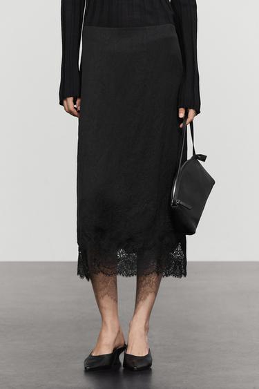 Flowing midi skirt with lace detail — Black 2