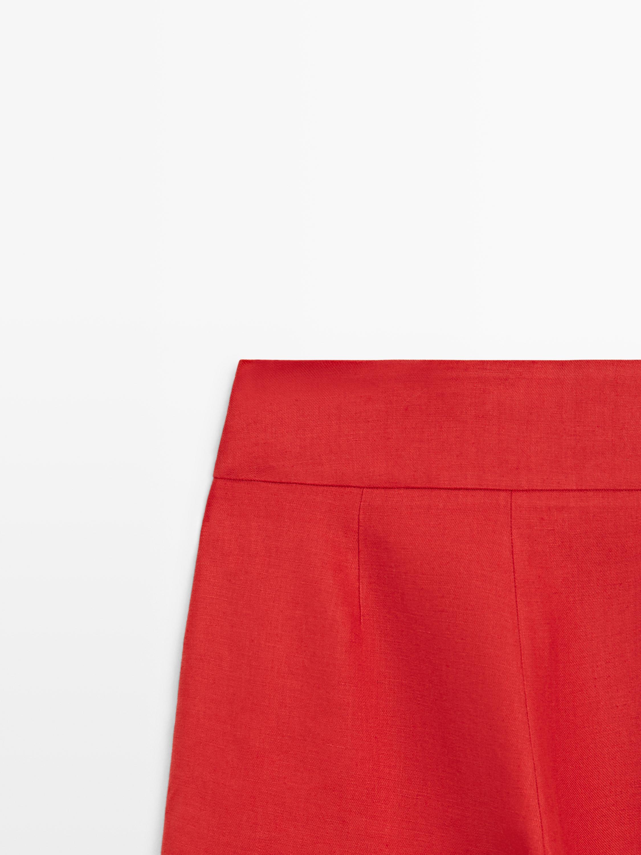 Voluminous linen trousers
