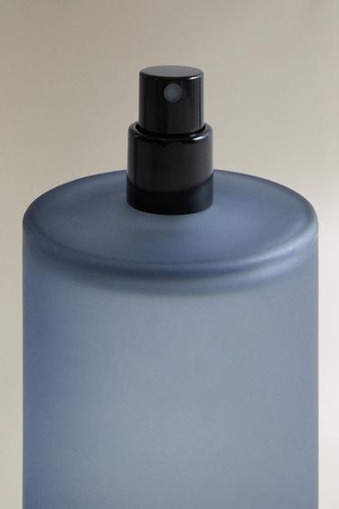 (100 ML) AQUA BERGAMOT FABRIC FRESHENER SPRAY - Pastel green by Zara - Image 2
