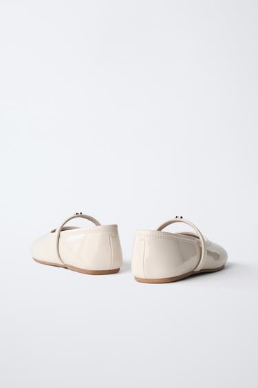 BALLERINES VERNIES CŒUR - Blanc écru de Zara - Image 4