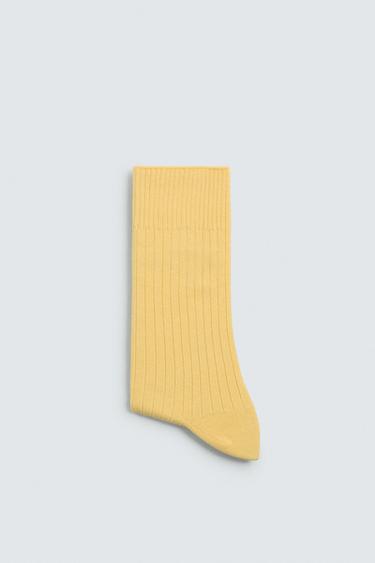 CHAUSSETTES CANNELÉES - Jaune de Zara - Image 1