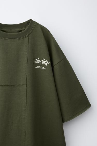 T-SHIRT MOLLETONNÉ À DÉCOUPES - Kaki de Zara - Image 2