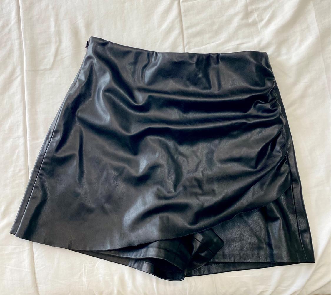 FAUX LEATHER SKORT - Image 3