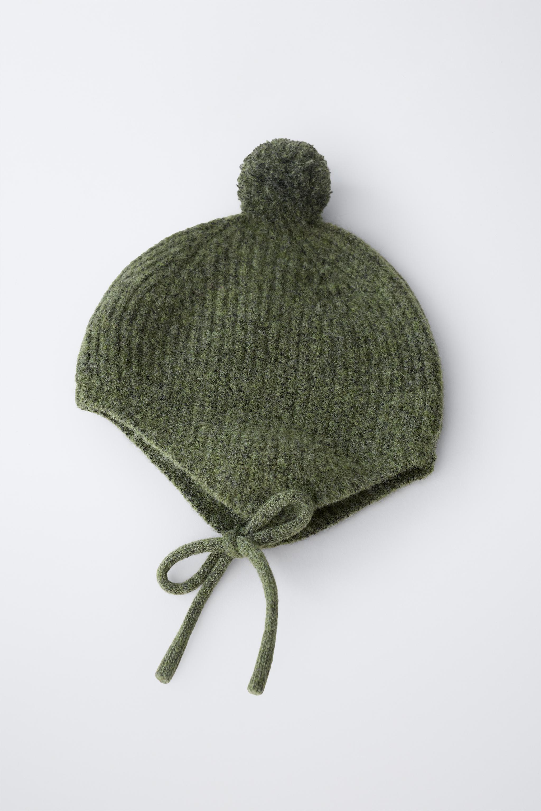 KNIT POMPOM BONNET - Mid-green | ZARA Canada