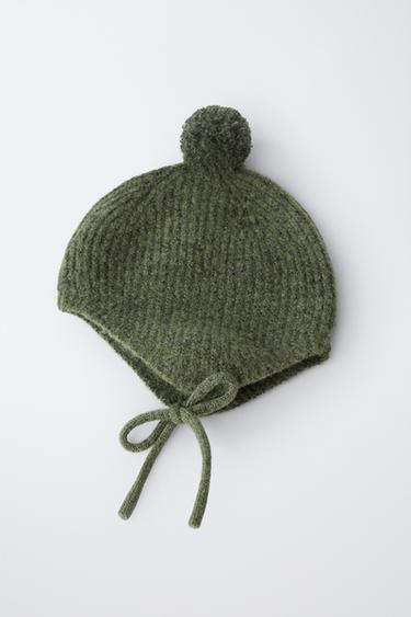 BONNET EN MAILLE AVEC POMPON - Vert moyen de Zara - Image 1